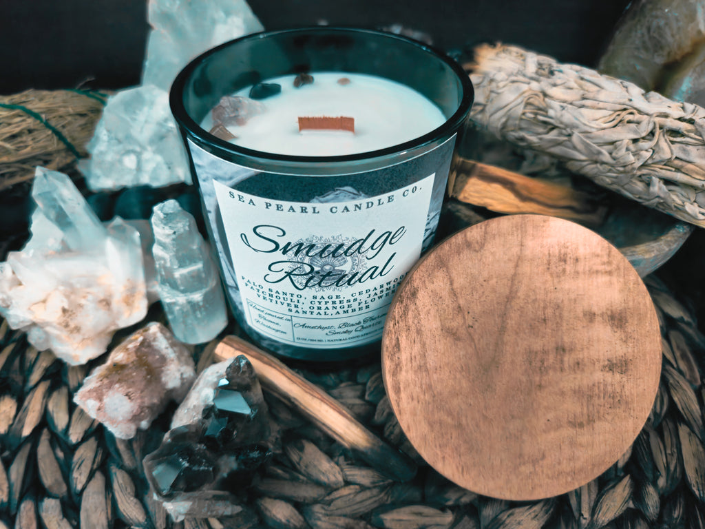 Smudge ritual candle, Sage and Palo santo Candle